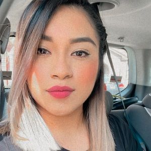 Meet your Posher, Dalia